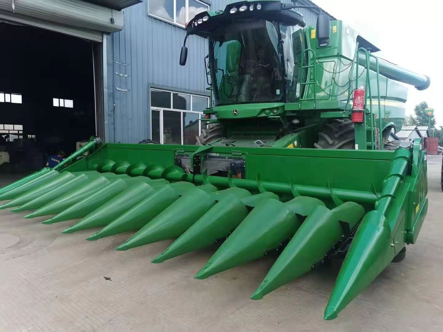 4YGWB�����׸�̨